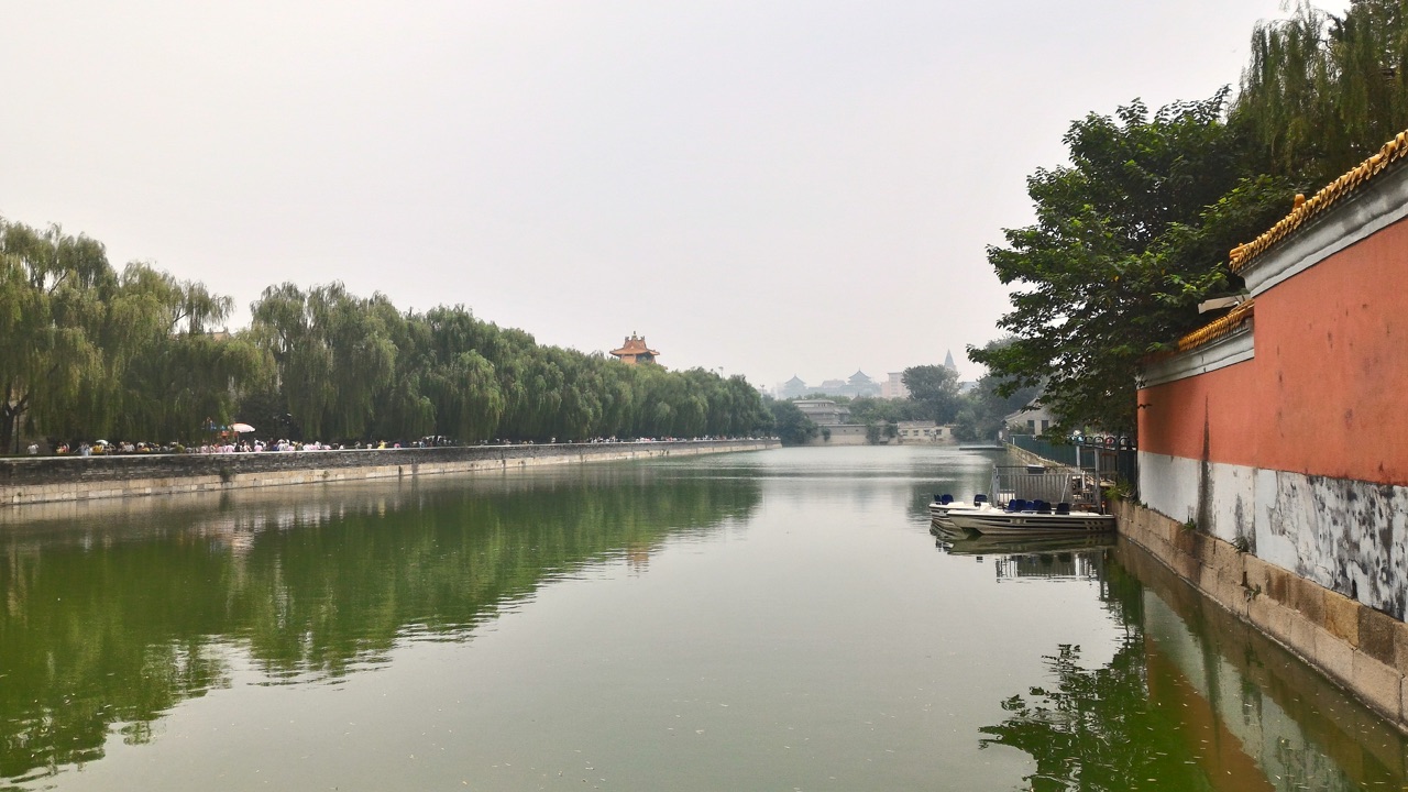 北京手機照_紫禁城護城河